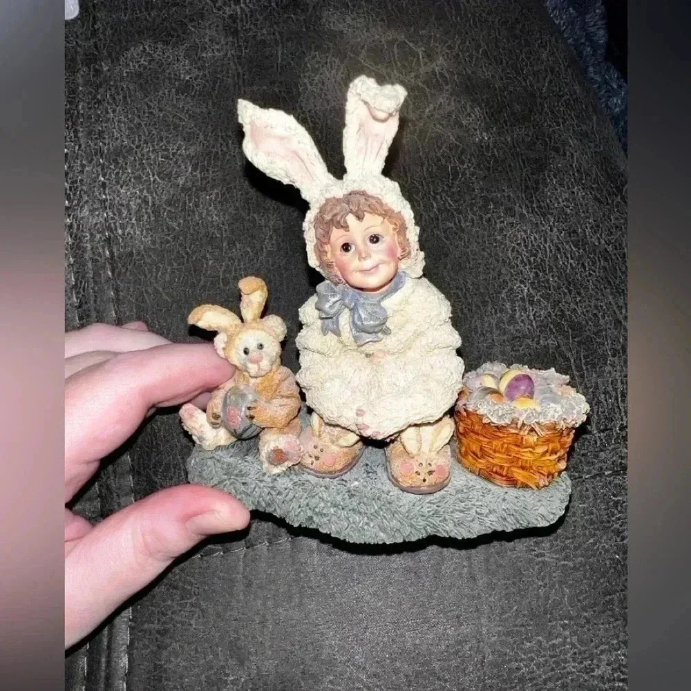 Yesterday's Child Dollstone Heather with Lauren Bunny Helpers Easter Boyd's 1999